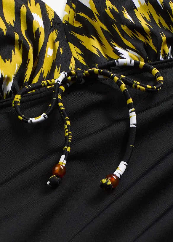 Shape-badedrakt med brede skulderb&aring;nd, middels formende, bonprix