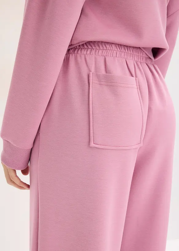 Kosedress i scubamateriale, litt kortere overdel, bonprix