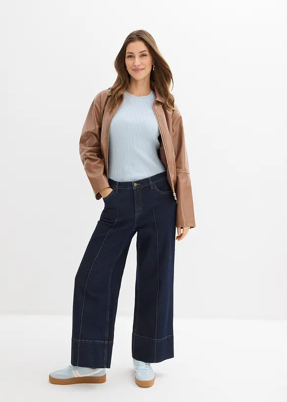 Kort jakke i imitert skinn, bonprix