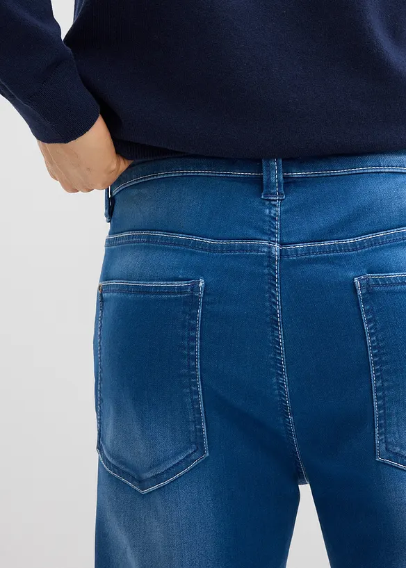 Classic Fit-joggejeans, Straight, bonprix