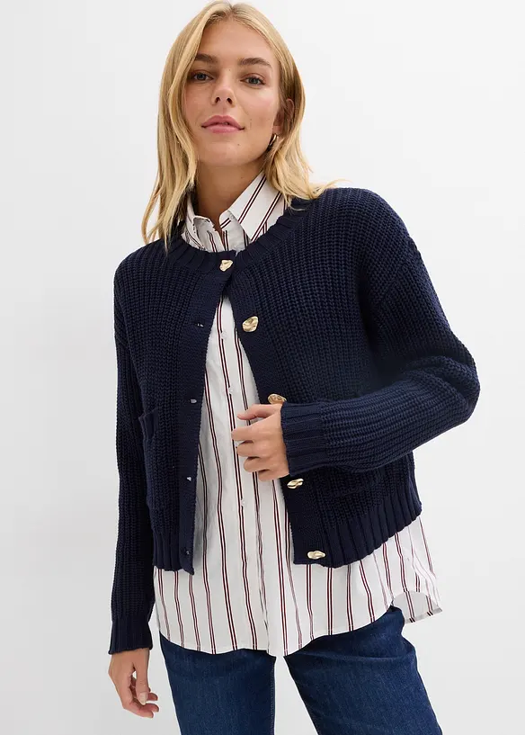 Grovstrikket cardigan med hamrede knapper, bonprix