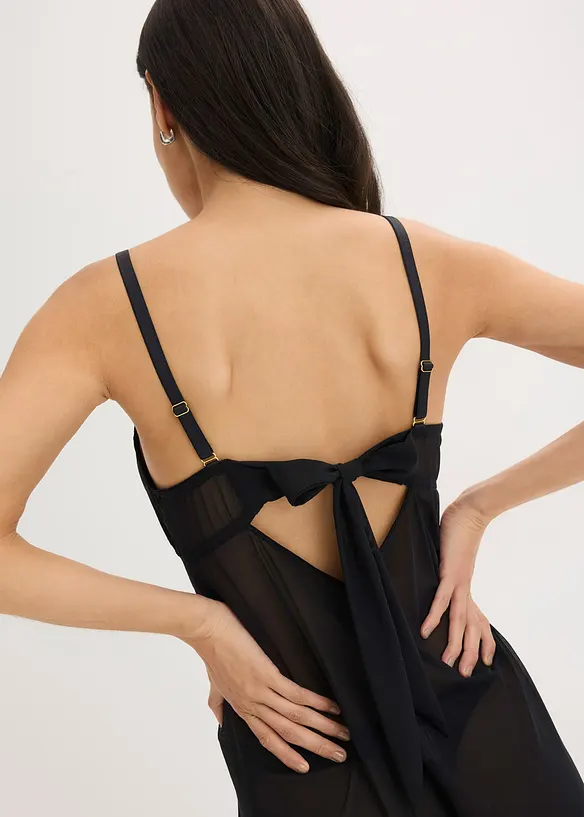 Neglisj&eacute; uten spiler med hjerteblonder, bonprix