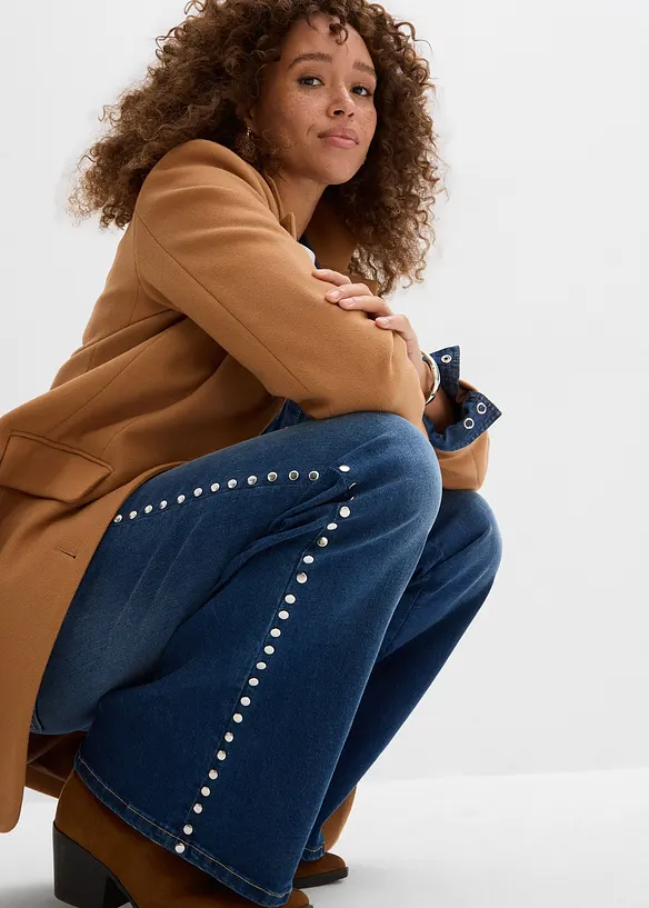 Flared-jeans High Waist med naglebesetning, bonprix