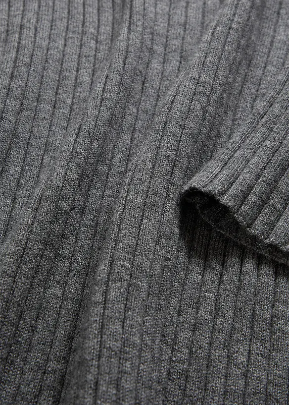 Ribbet genser av merinoull, bonprix