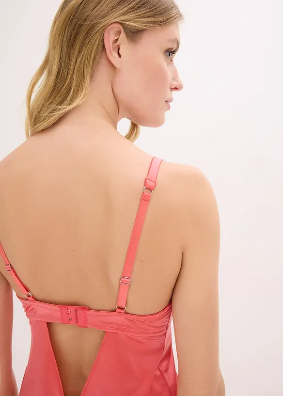 Babydoll i glansfullt materiale med glitrende blomsterbroderi, bonprix