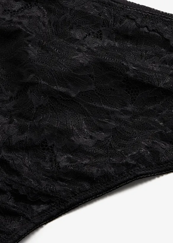 Stringtruse med h&oslash;y midje og nydelige blonder, bonprix