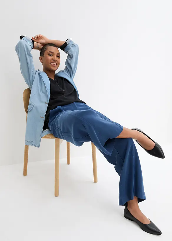 Blusetunika i myk viskose, bonprix