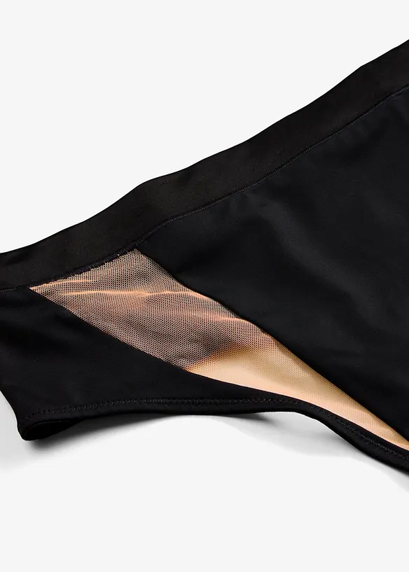 Stringtruse med h&oslash;y midje og transparente innfellinger, bonprix