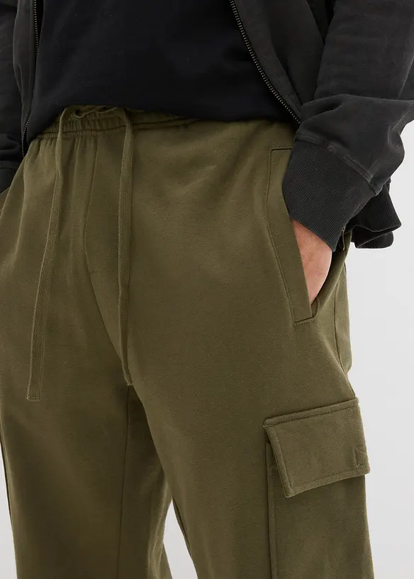 Joggebukse med cargolommer, Loose fit, bonprix