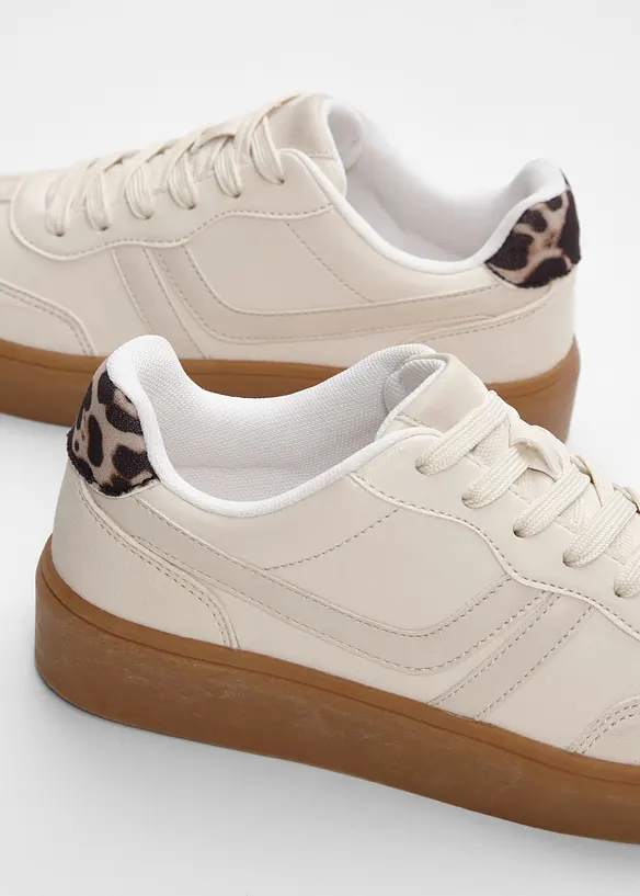 Plat&aring;sneakers i retrostil, bonprix