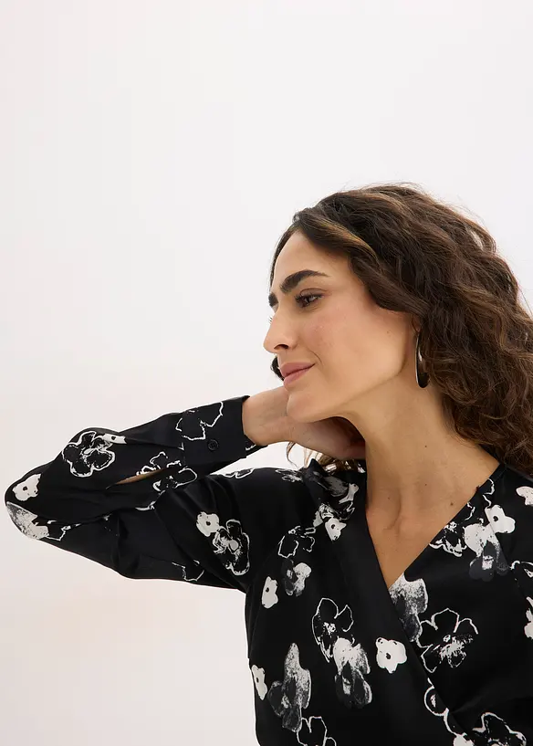 Kjole i lett sateng, bonprix