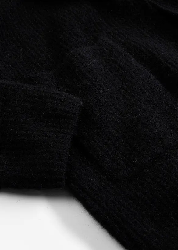 Strikkek&aring;pe med alpakka, bonprix