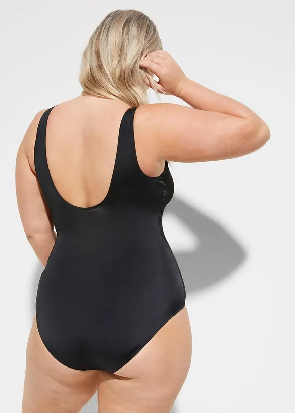Badedrakt med passepoil, bonprix