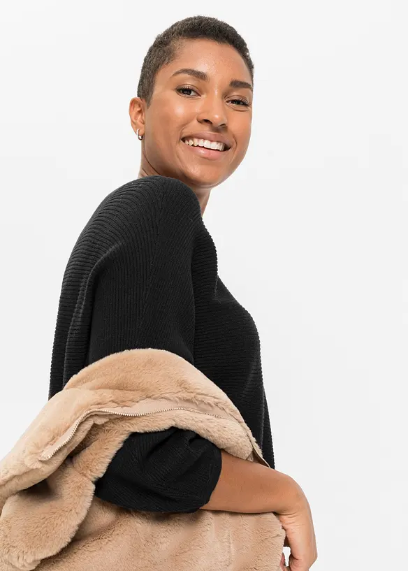 Oversized, ribbestrikket genser i viskosemiks, bonprix