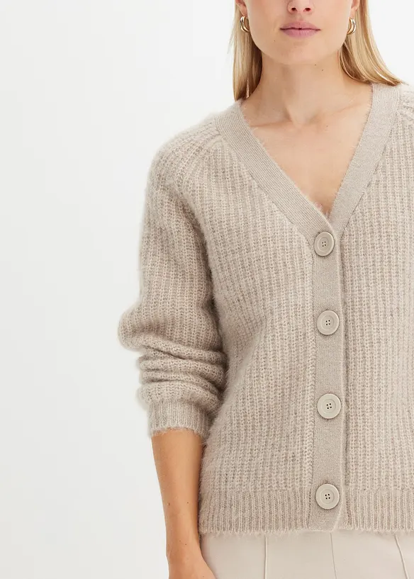 Cardigan i grov ribbestrikk med glans, bonprix