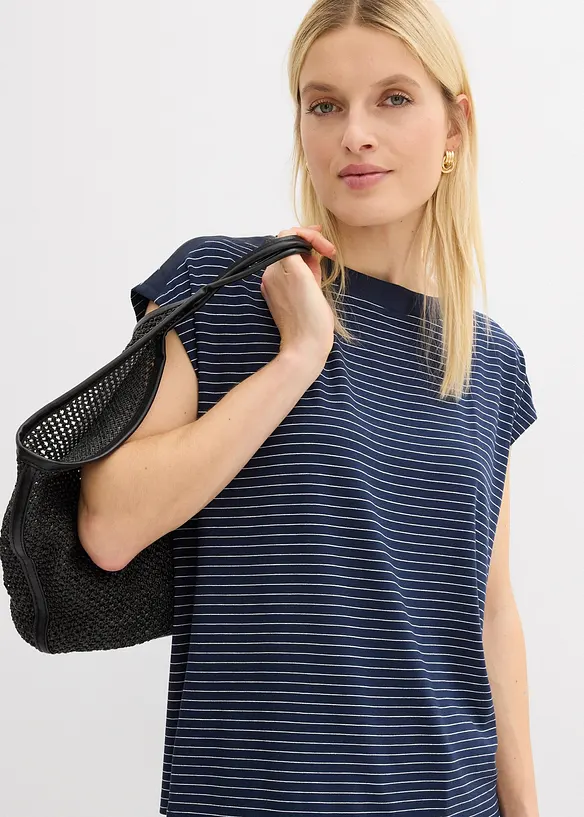 Topp i lett viskose med besetning i sateng, bonprix