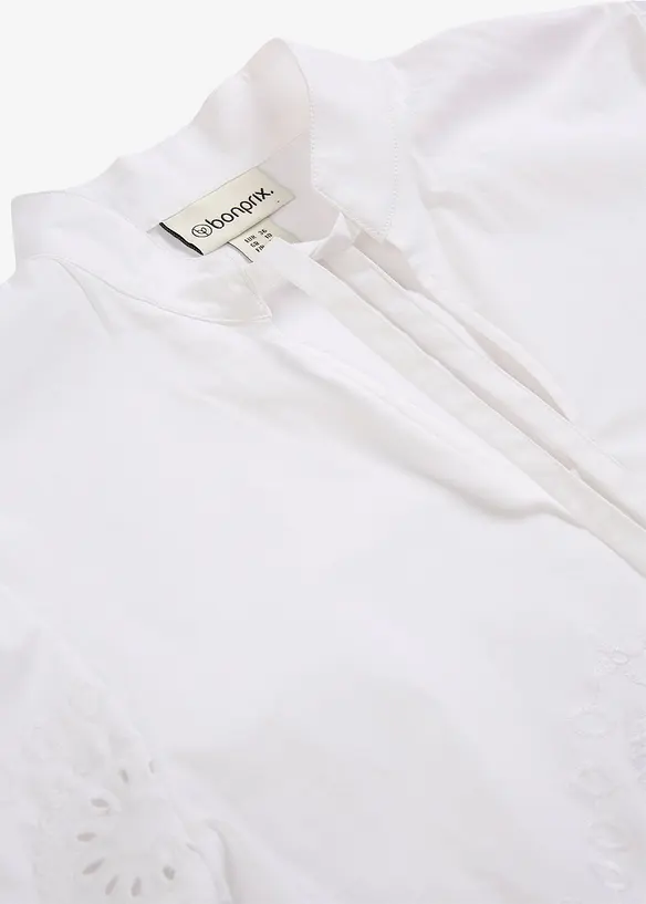 Kort bluse med hullbroderi, bonprix