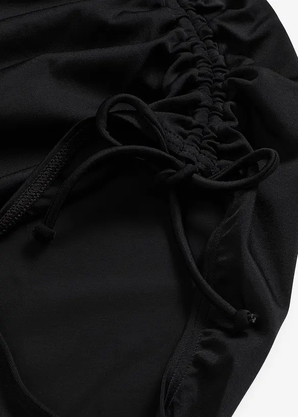 Bandeau-badedrakt med h&oslash;y benskj&aelig;ring, bonprix