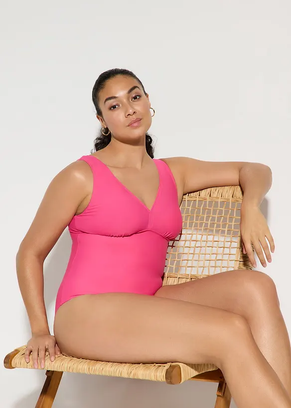 Shape-badedrakt med V-hals, middels formende, bonprix