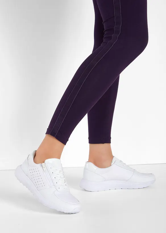 Sneakers med glitterstener, bonprix