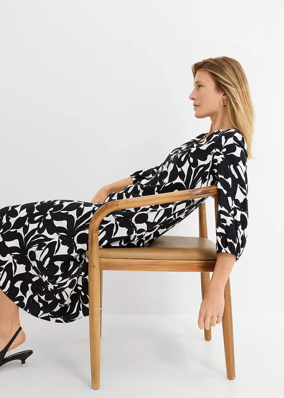 Maxikjole i lett viskose, bonprix