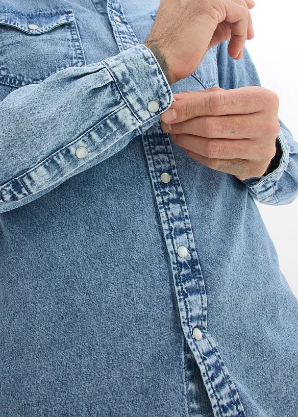 Denimskjorte i 100% &oslash;kologisk bomull, bonprix