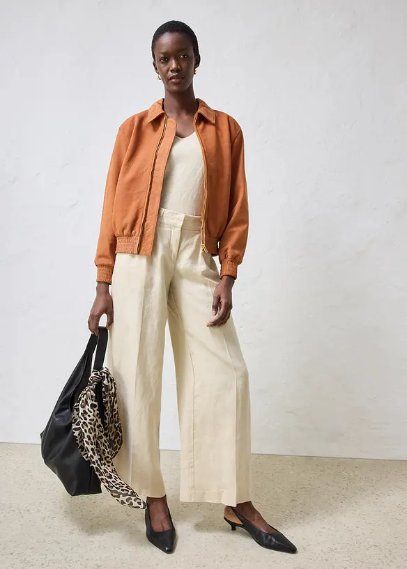 Skinnjakke i semsket skinn og bomberjakkestil, bonprix