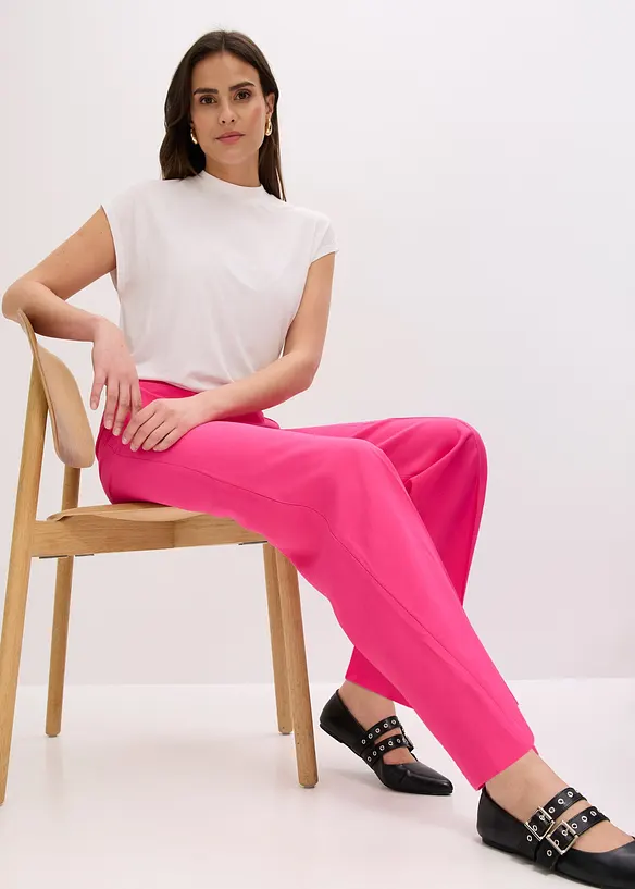 Bukse i lett viskose med vide ben, bonprix