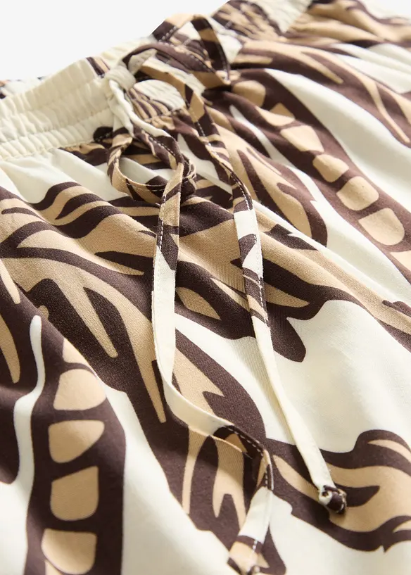 Bukse i lett viskose med vide ben, bonprix