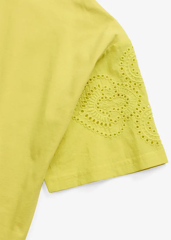 Topp med hullbroderi, bonprix