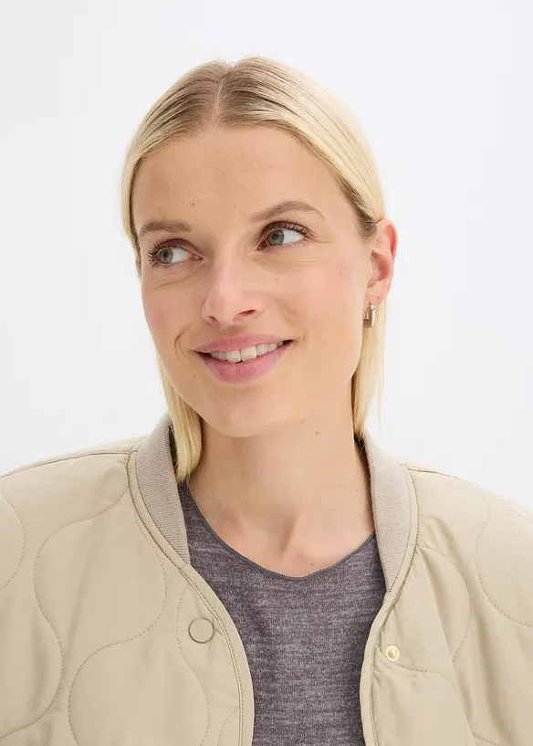 Kort topp i boxy passform, bonprix