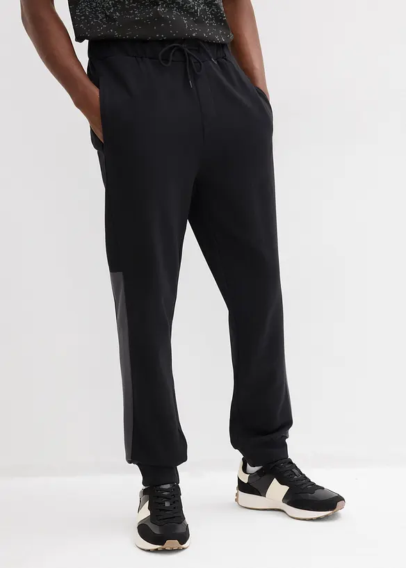 Joggebukse med resirkulert polyester, bonprix