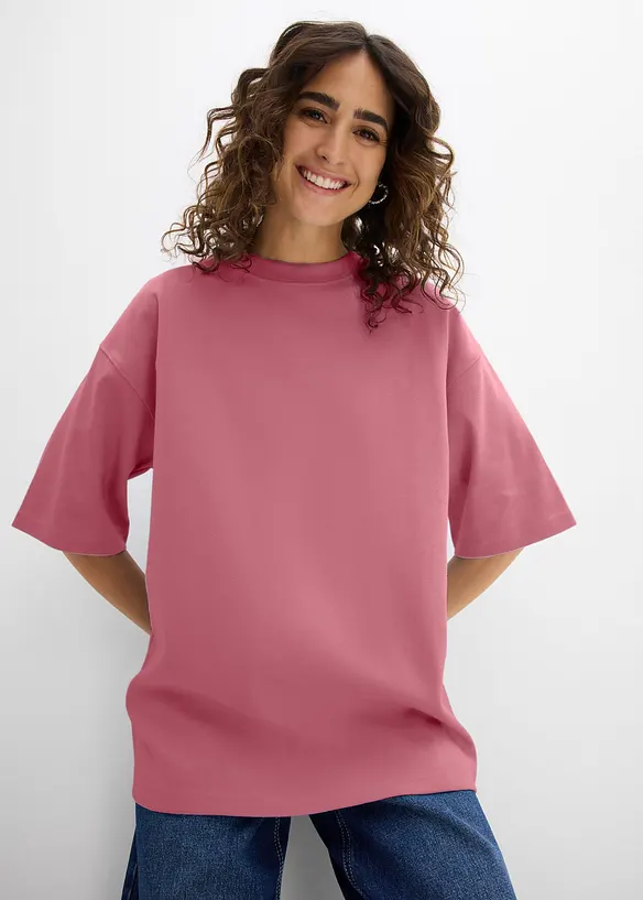 Oversized topp i formfast, 100% &oslash;kologisk bomull, bonprix