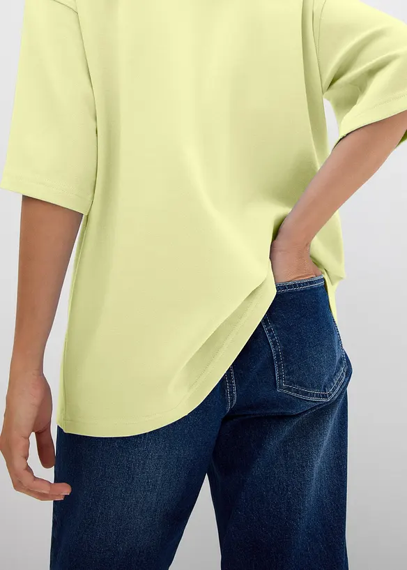 Oversized topp i formfast, 100% &oslash;kologisk bomull, bonprix