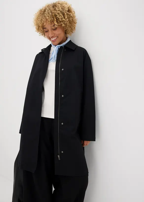 Trenchcoat i vannavvisende materiale, bonprix