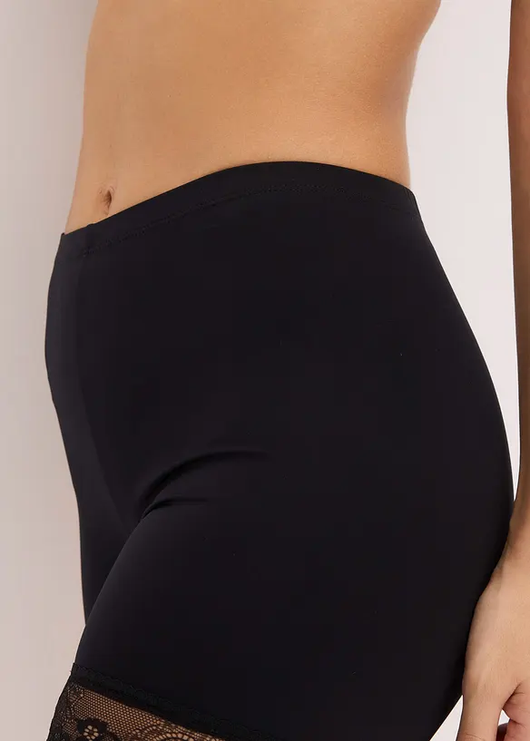 Truse med ben og "anti-gnisse"-effekt i kj&oslash;lende polyamid med blondekanter p&aring; bena, bonprix