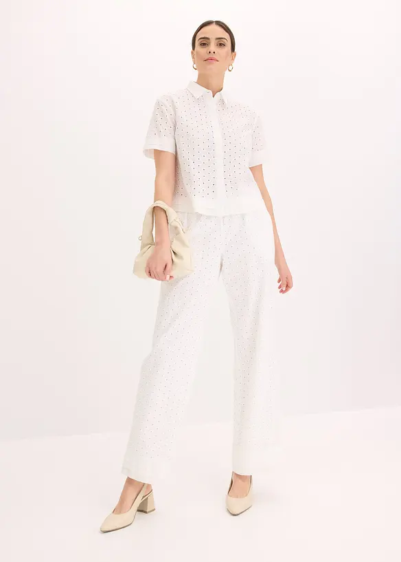 Bluse med hullbroderi, bonprix