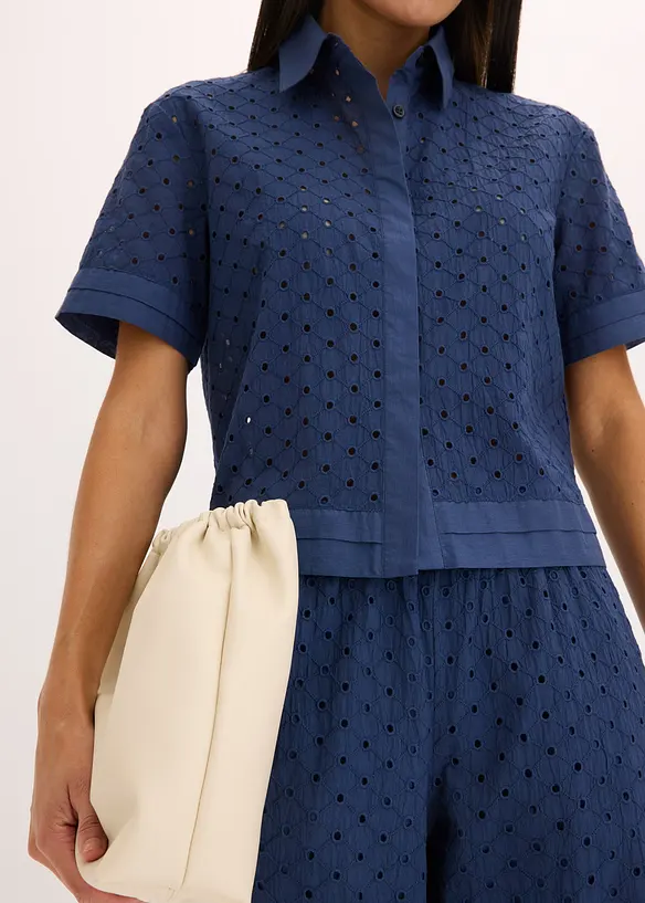 Bluse med hullbroderi, bonprix