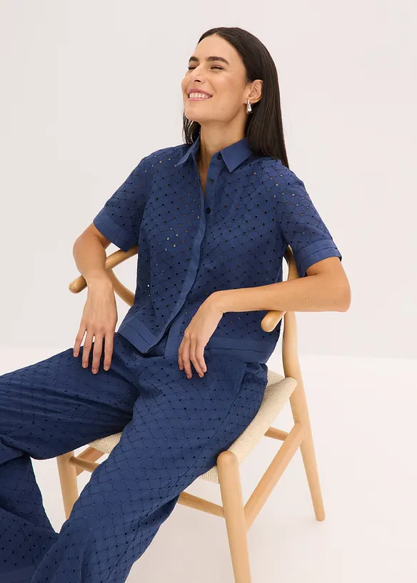 Bluse med hullbroderi, bonprix