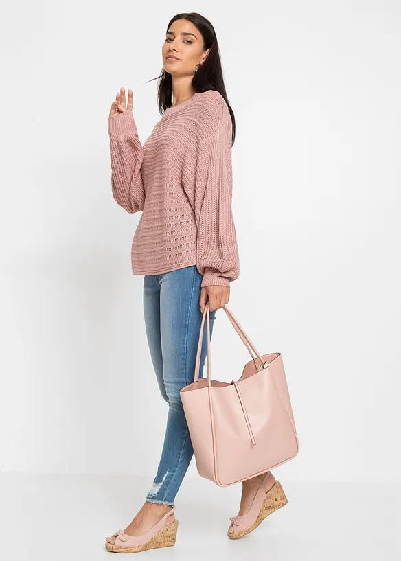 Oversized genser med hullm&oslash;nster, bonprix