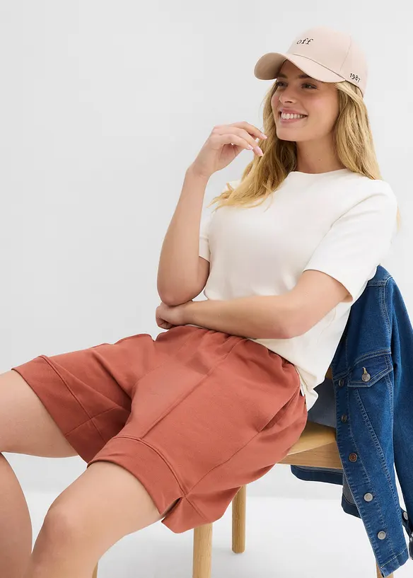 Sweatshorts i bomullsblanding, bonprix