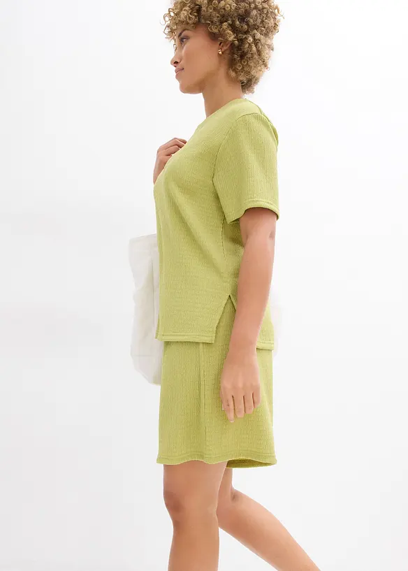 Pull on-shorts i strukturert krepp, bonprix