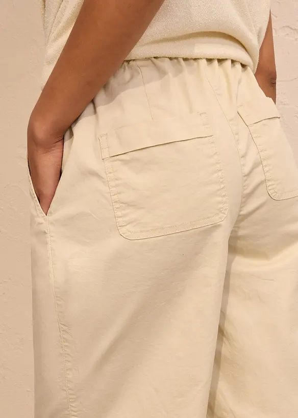 Bermudashorts i papertouch-materiale med bomull, bonprix