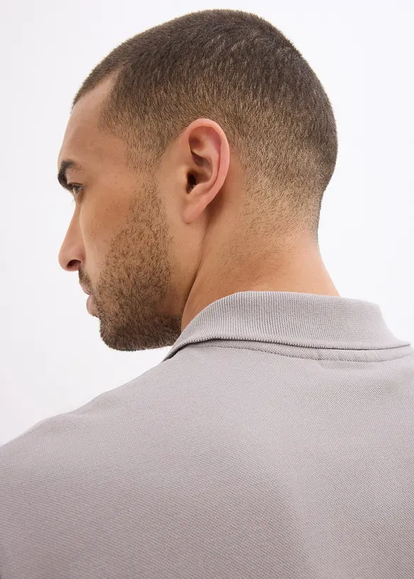 Pik&eacute;-poloskjorte i 100% &oslash;kologisk bomull, bonprix