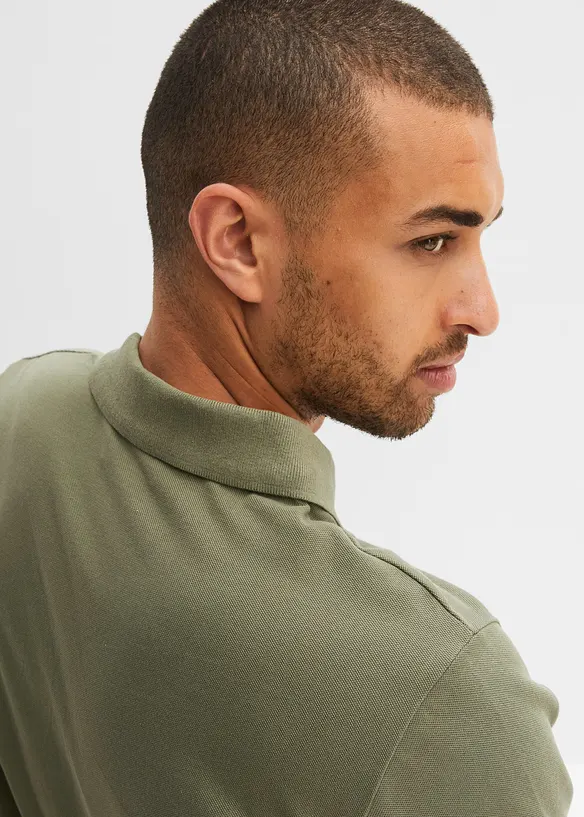 Pik&eacute;-poloskjorte i 100% &oslash;kologisk bomull, bonprix