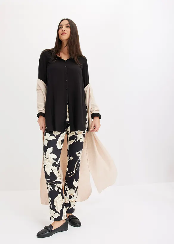 Lang viskosebluse, bonprix