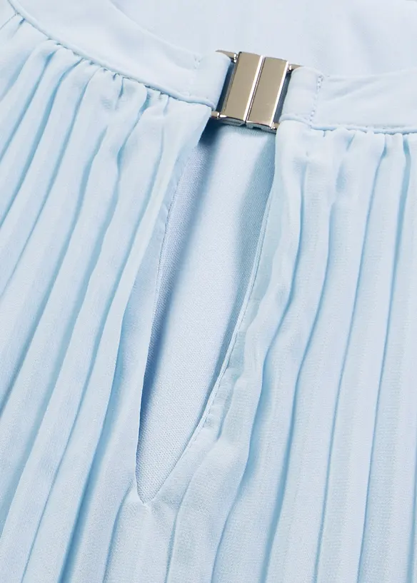 Minikjole i lett chiffon med pliss&eacute;folder, bonprix
