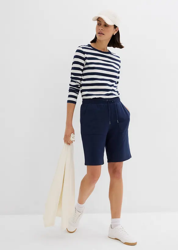 Sweatshorts med lommer, bonprix