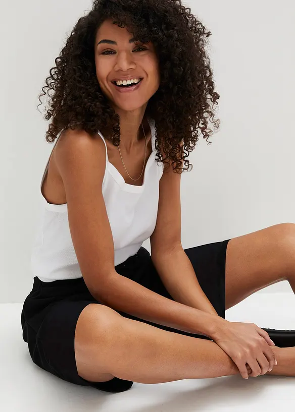 Sweatshorts med lommer, bonprix