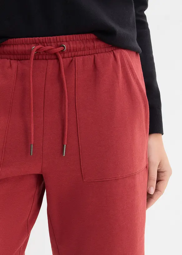 Sweatshorts med lommer, bonprix